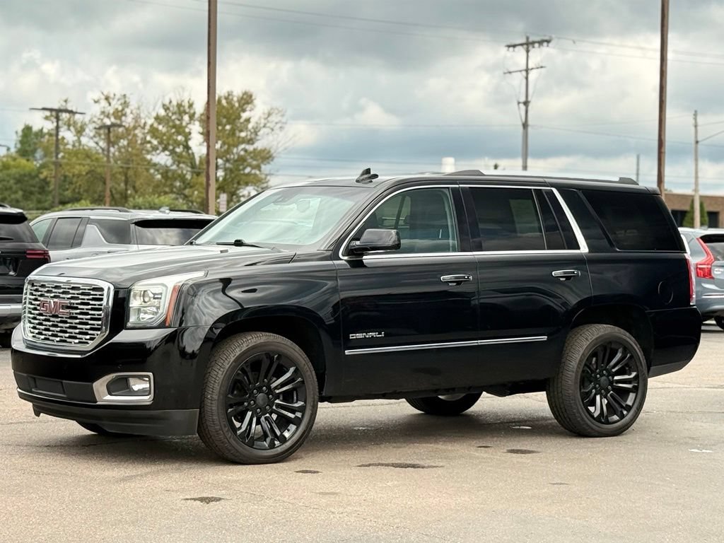 Used 2018 GMC Yukon Denali w/ Denali Ultimate Package AWD/4WD image 45