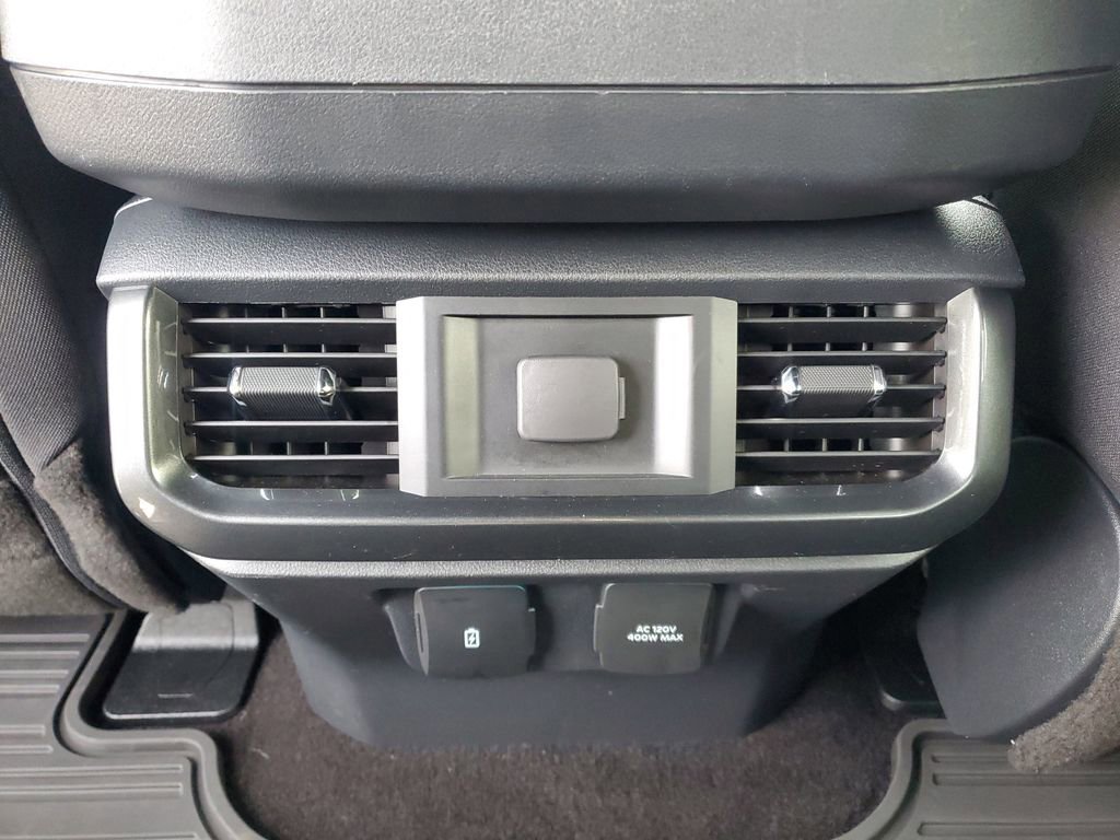 Certified 2022 Ford F150 XLT w/ Equipment Group 302A High image 11