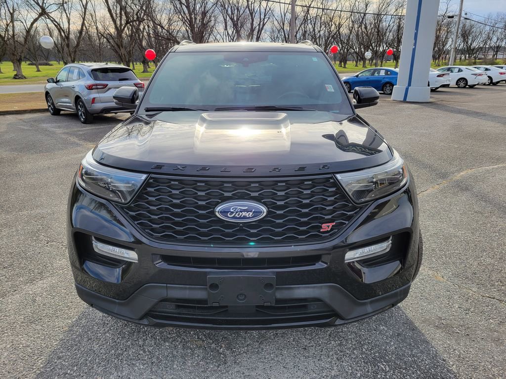 Certified 2022 Ford Explorer ST w/ Equipment Group 401A image 8