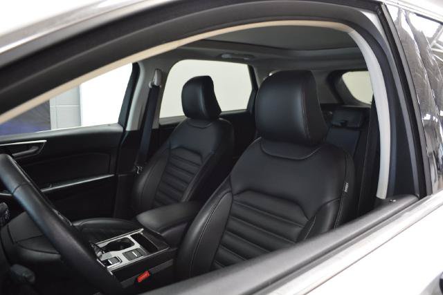 Certified 2024 Ford Edge SEL w/ Convenience Package AWD/4WD image 9