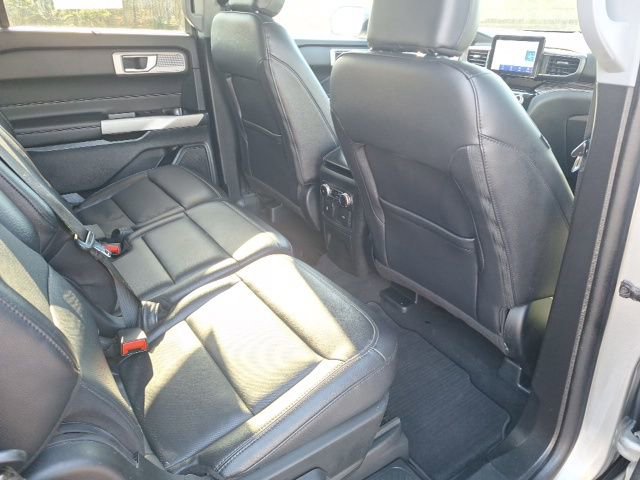 Certified 2023 Ford Explorer Limited image 16
