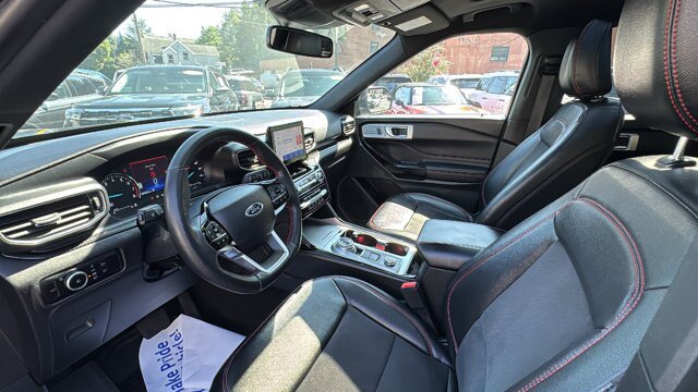 Certified 2023 Ford Explorer ST-Line w/ Class IV Trailer Tow Package AWD/4WD image 15