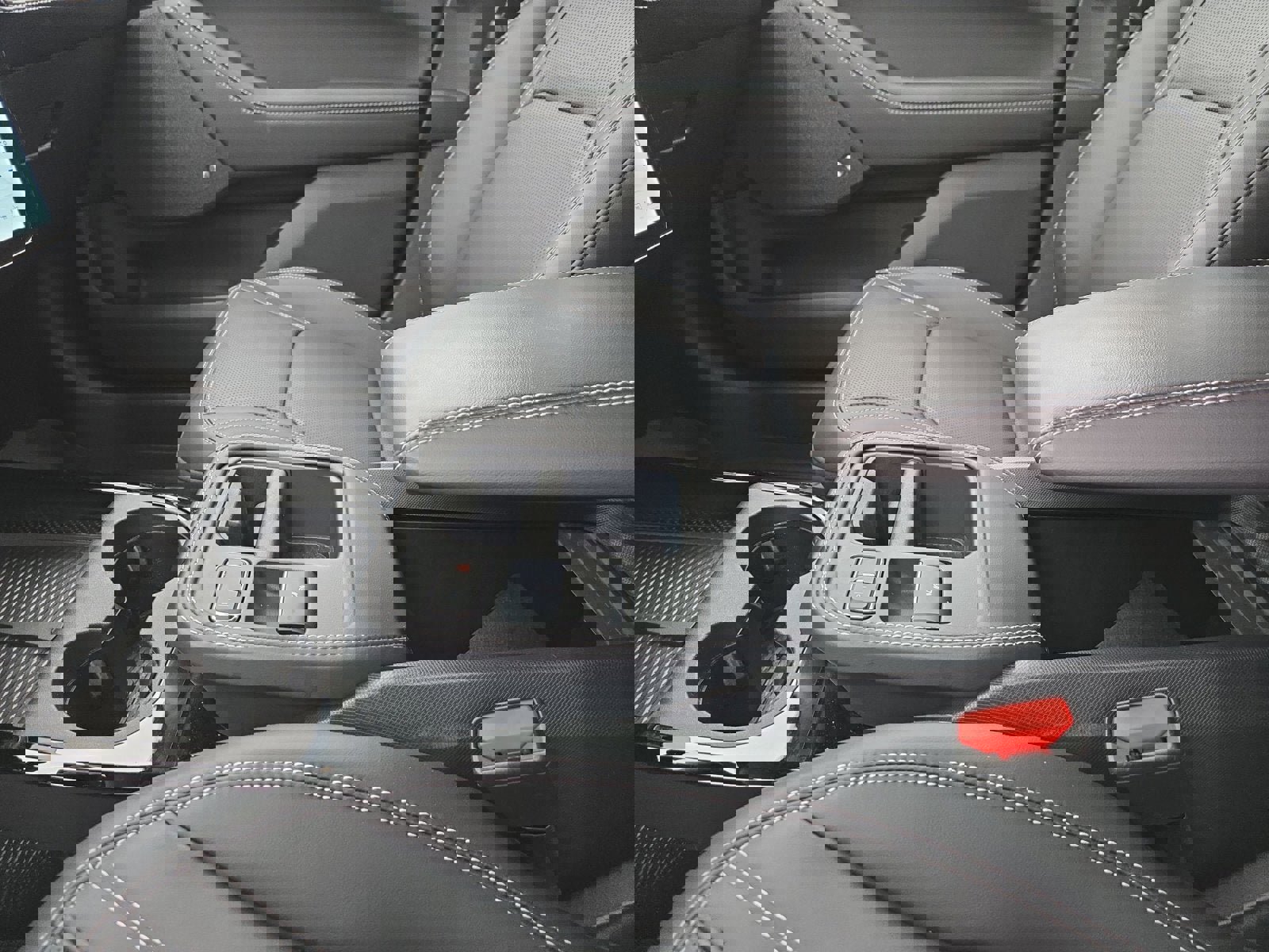 Certified 2025 Ford Mustang Mach-E Premium image 22