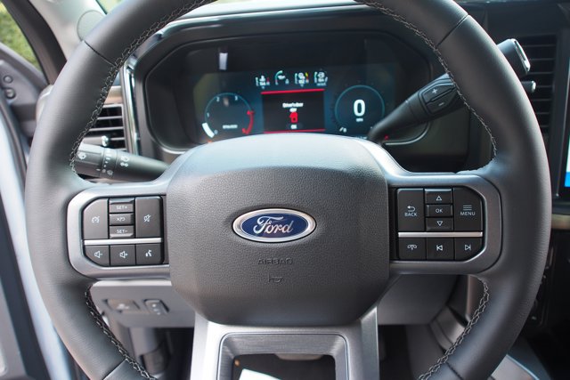 Certified 2026 Ford F250 Lariat w/ Chrome Package AWD/4WD image 21