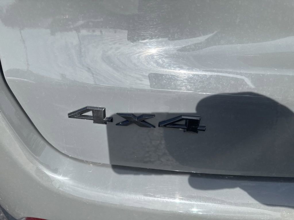 Used 2023 Jeep Compass Latitude image 19