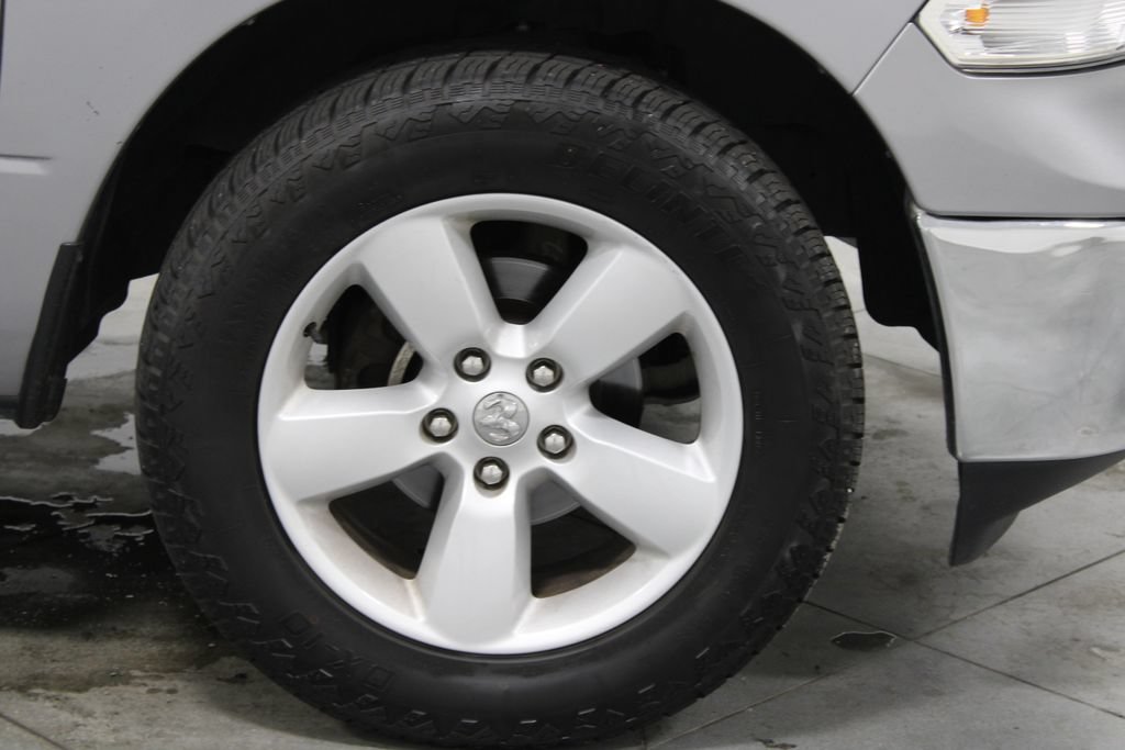 Used 2024 RAM 1500 Classic SLT AWD/4WD image 13