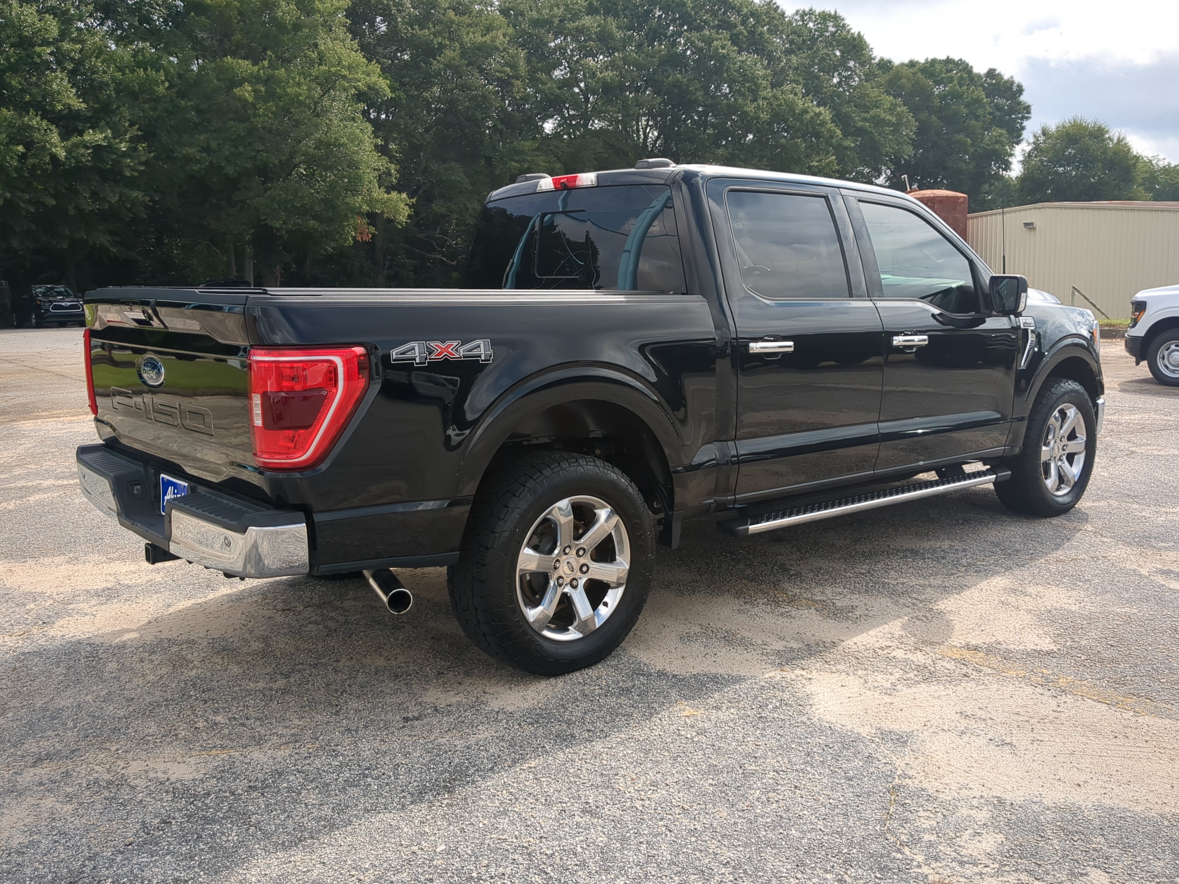 Certified 2021 Ford F150 XLT w/ Equipment Group 302A High AWD/4WD image 3