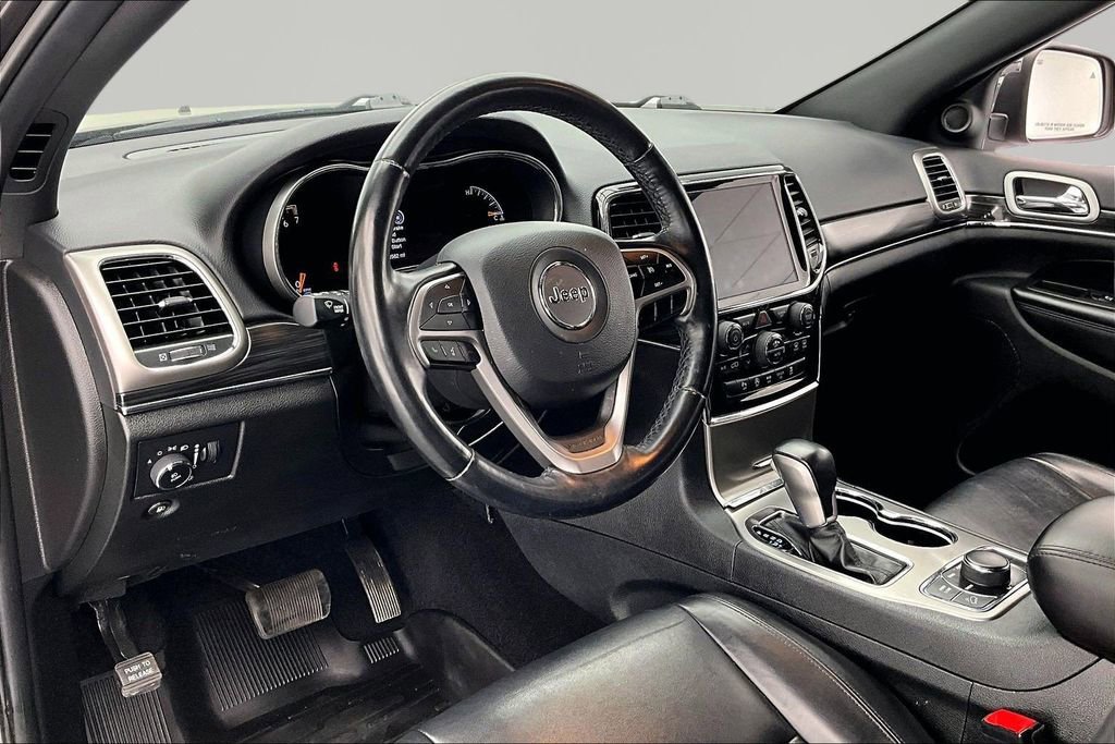 Used 2021 Jeep Grand Cherokee Limited AWD/4WD image 14