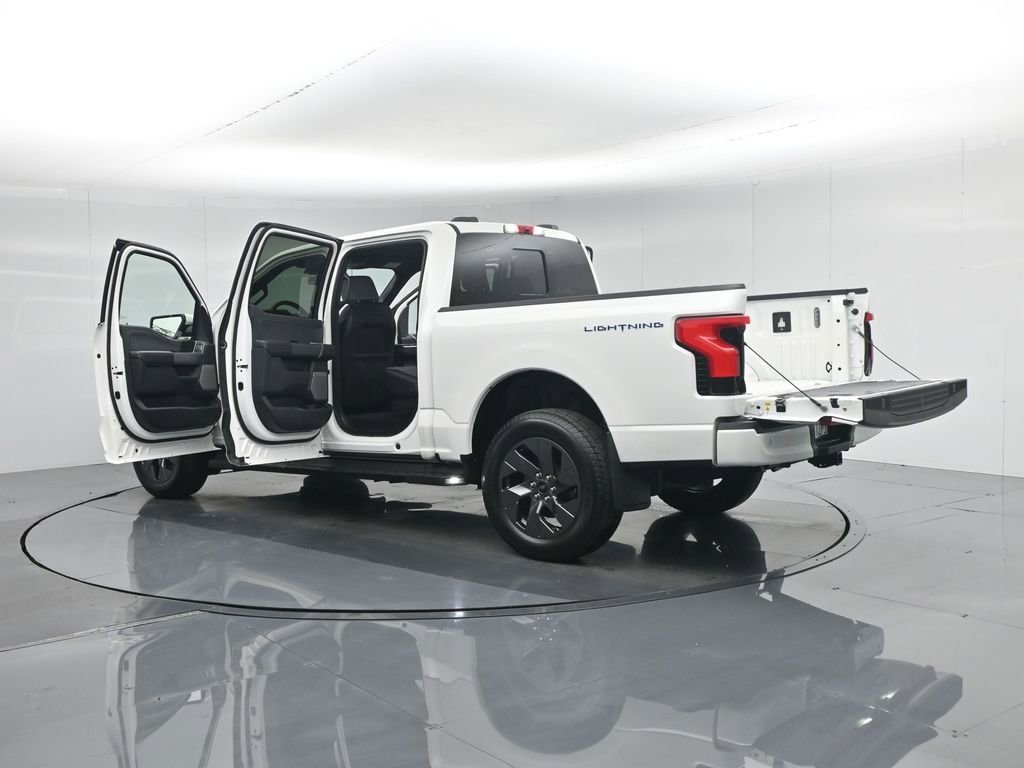 Certified 2022 Ford F150 Lightning Lariat image 41