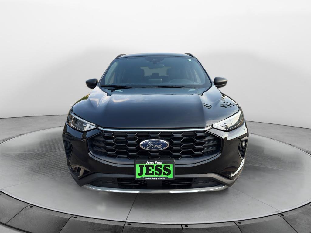 Certified 2025 Ford Escape Platinum AWD/4WD image 3