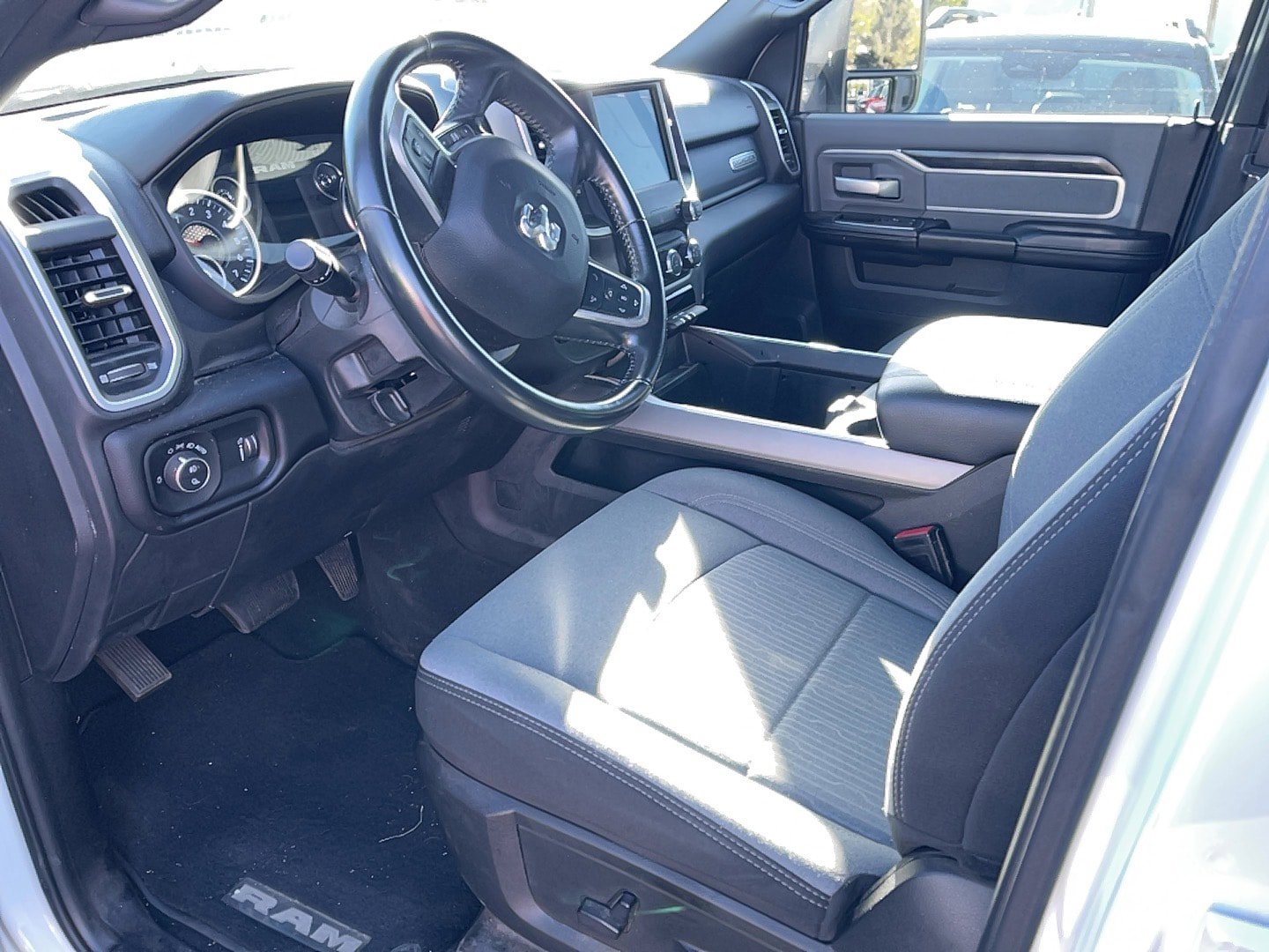 Used 2023 RAM 2500 Big Horn w/ Level 1 Equipment Group AWD/4WD image 5