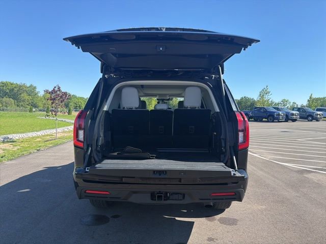 Certified 2025 Ford Expedition Active AWD/4WD image 12