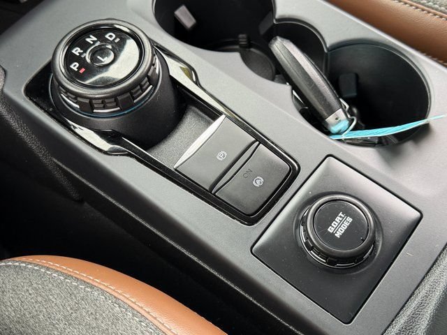 Certified 2022 Ford Bronco Sport Outer Banks w/ Tech Package AWD/4WD image 18