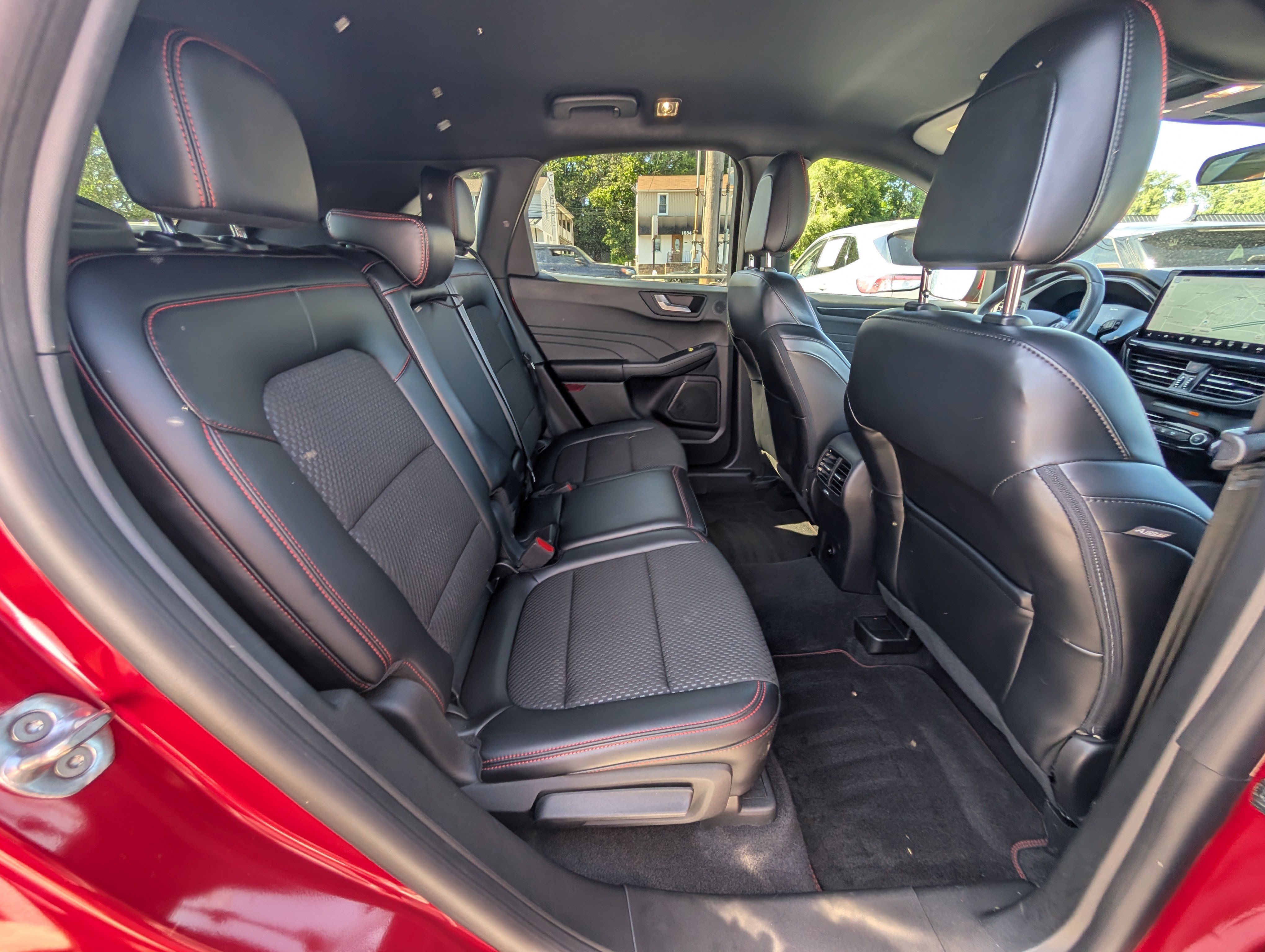 Certified 2023 Ford Escape ST-Line Select w/ Tech Pack #2 AWD/4WD image 13