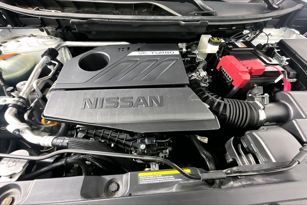 Used 2023 Nissan Rogue SV AWD/4WD image 9