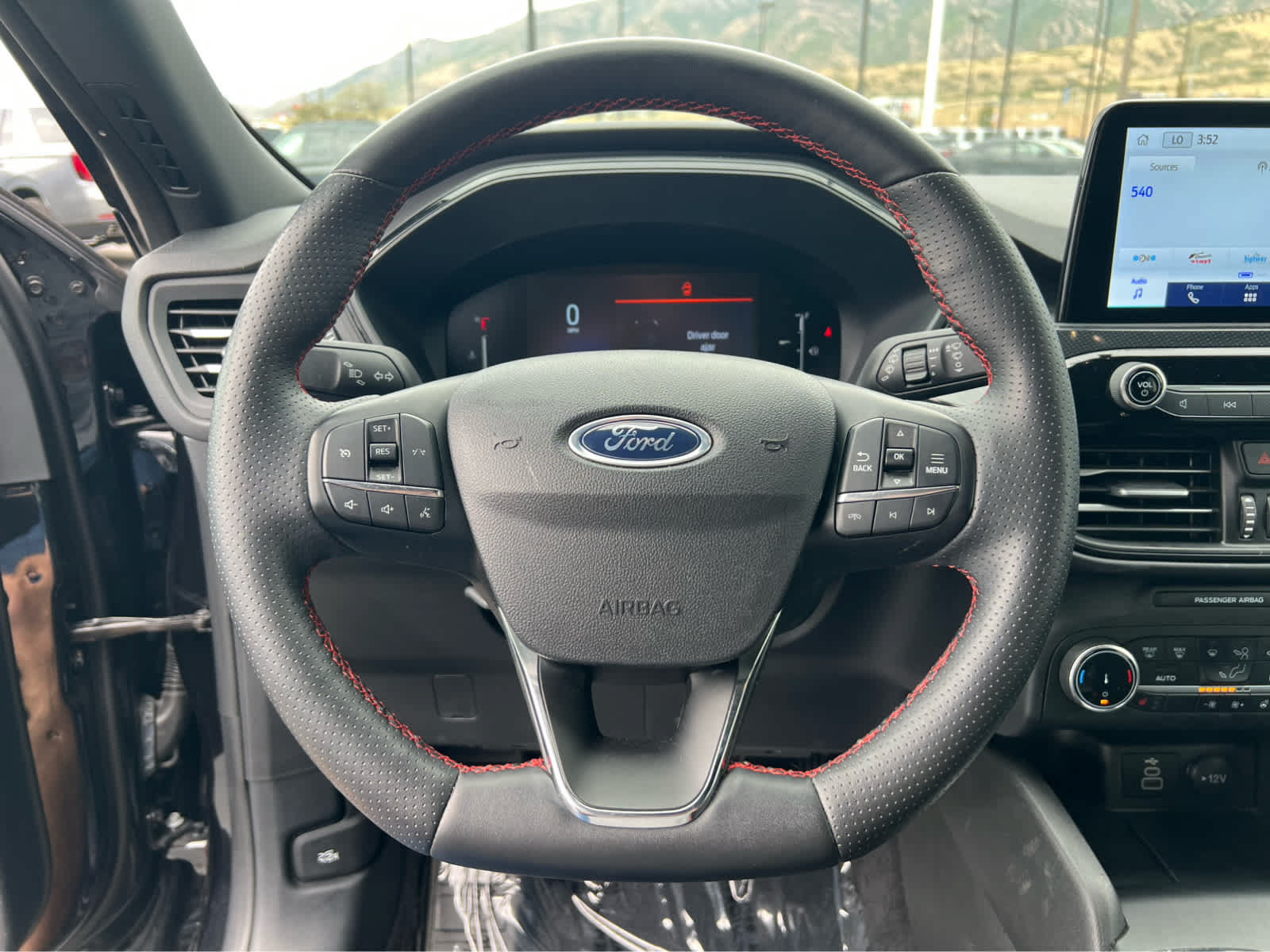 Certified 2025 Ford Escape ST-Line Select AWD/4WD image 34