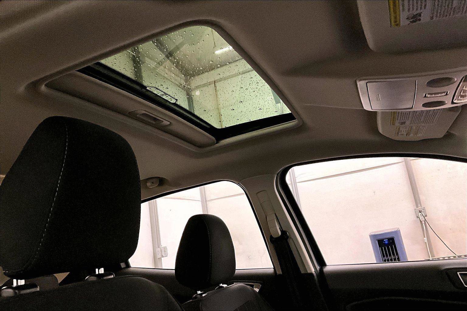 Certified 2021 Ford EcoSport SE image 21