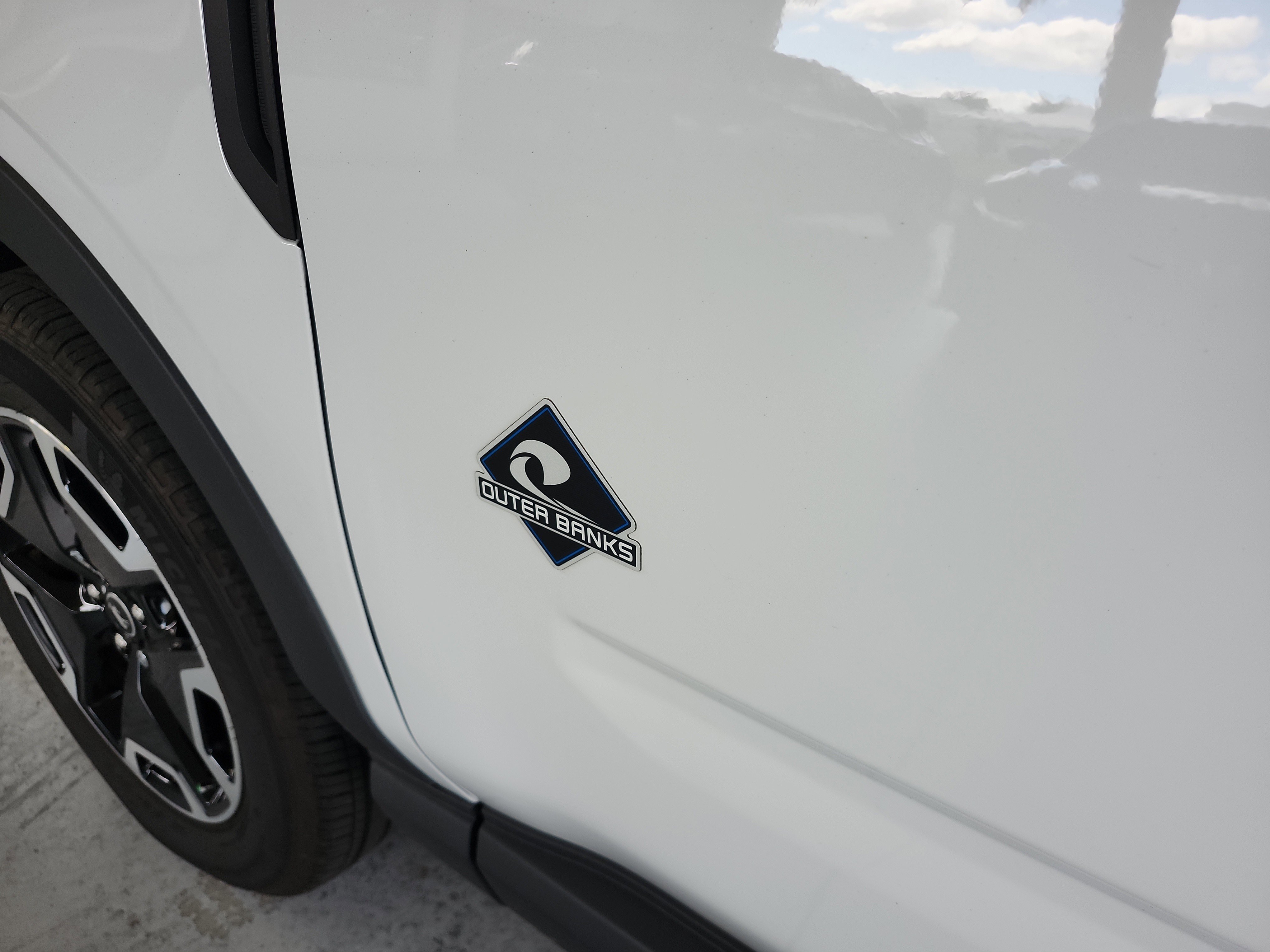 Certified 2024 Ford Bronco Sport Outer Banks w/ Tech Package image 25