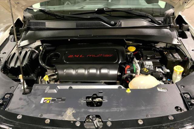 Used 2017 Jeep Compass Limited AWD/4WD image 32