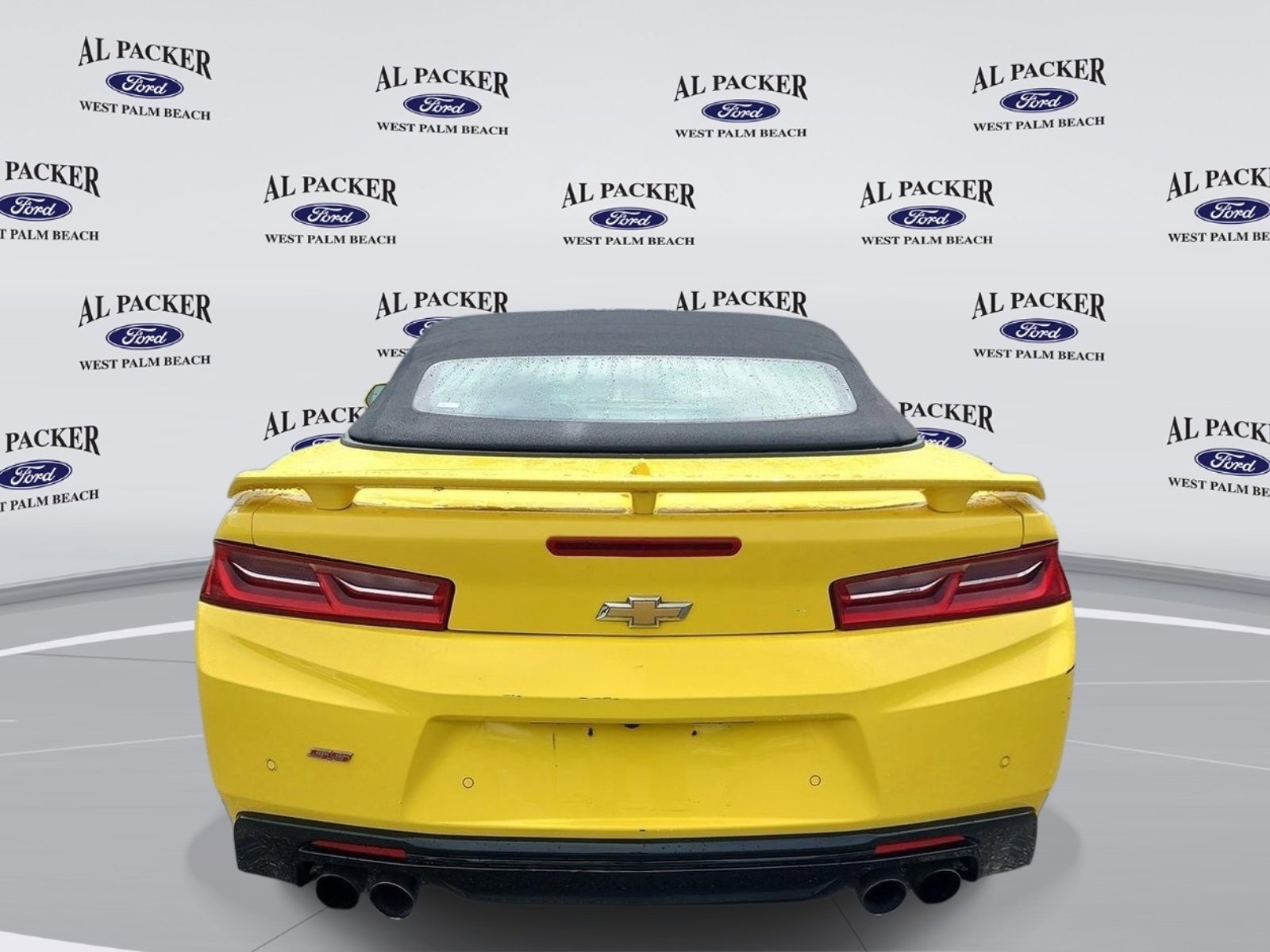 Used 2017 Chevrolet Camaro SS RWD image 4