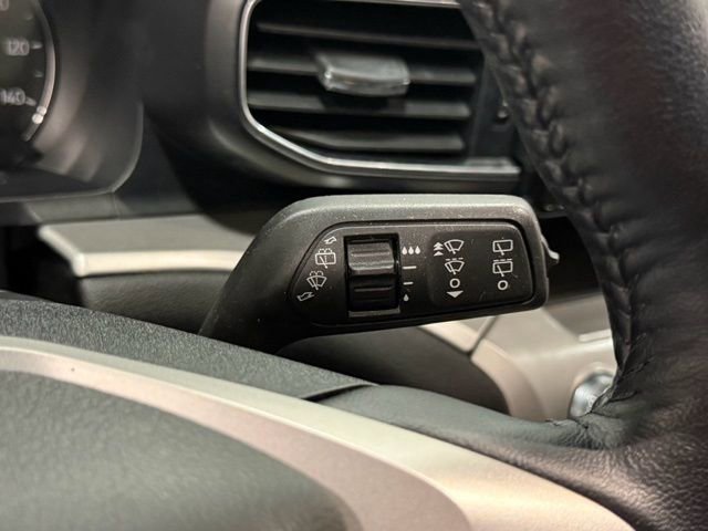Certified 2022 Ford Explorer XLT w/ Equipment Group 202A AWD/4WD image 20