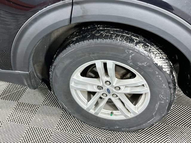 Certified 2023 Ford Explorer XLT w/ Equipment Group 202A image 38