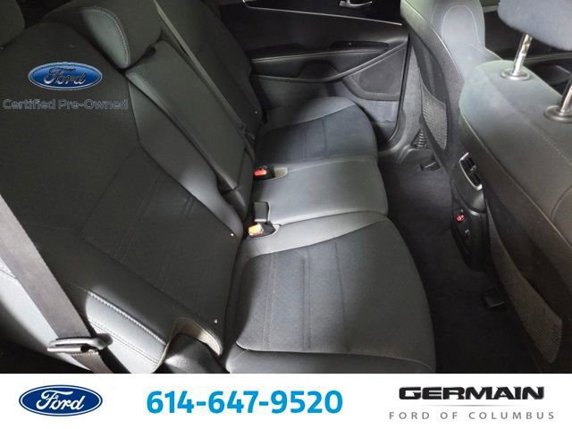 Used 2019 Kia Sorento FWD image 23