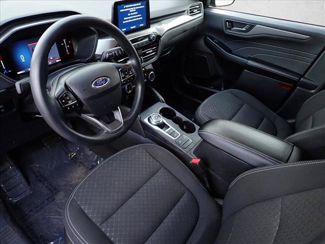 Certified 2025 Ford Escape Active AWD/4WD image 10
