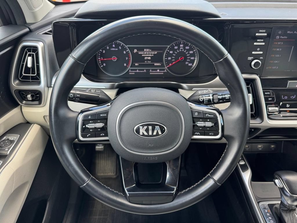 Used 2021 Kia Sorento S w/ Panoramic Sunroof Package AWD/4WD image 13