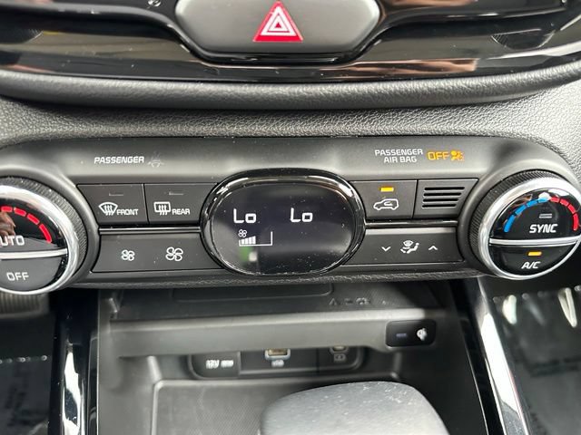 Used 2023 Kia Soul GT-Line FWD image 76