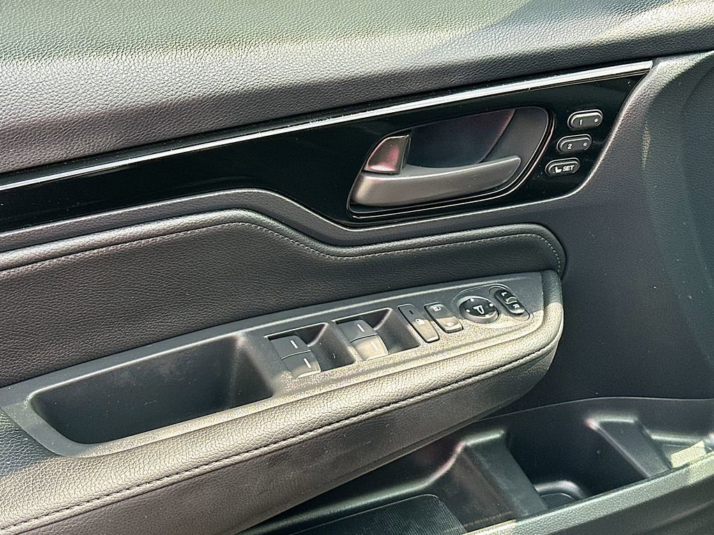 Used 2026 Honda Odyssey Touring image 21