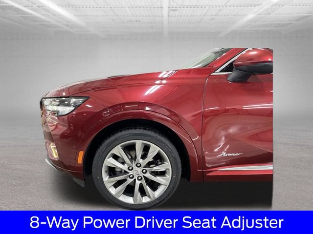 Used 2022 Buick Envision Avenir w/ Technology Package II AWD/4WD image 17