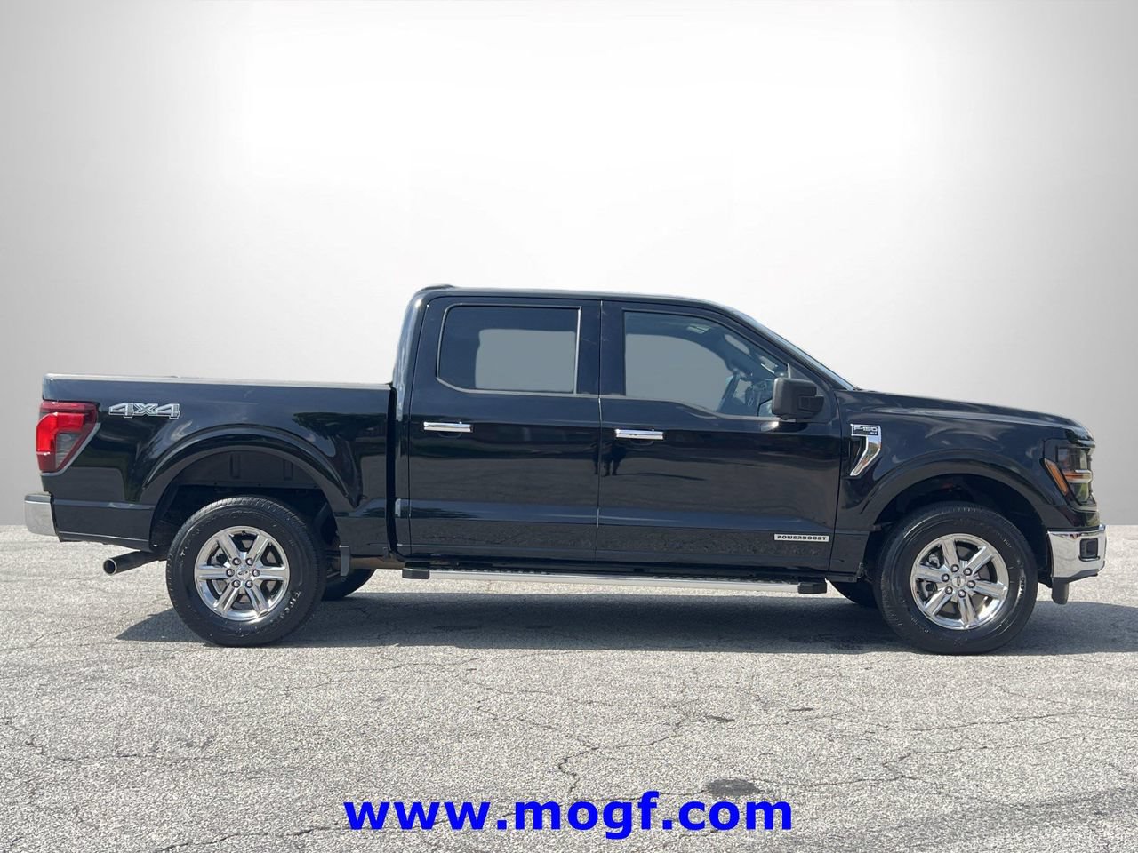 Certified 2024 Ford F150 XLT w/ Mobile Office Package AWD/4WD image 27