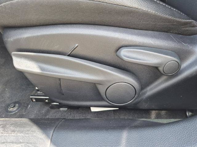 Used 2025 Jeep Compass Trailhawk AWD/4WD image 13