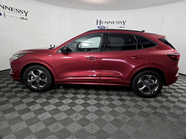 Certified 2023 Ford Escape ST-Line w/ Cold Weather Package FWD image 8