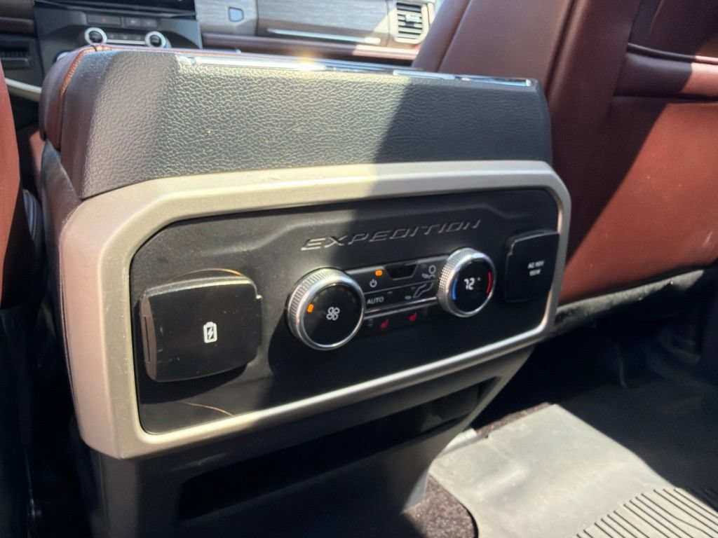Certified 2022 Ford Expedition Limited AWD/4WD image 30