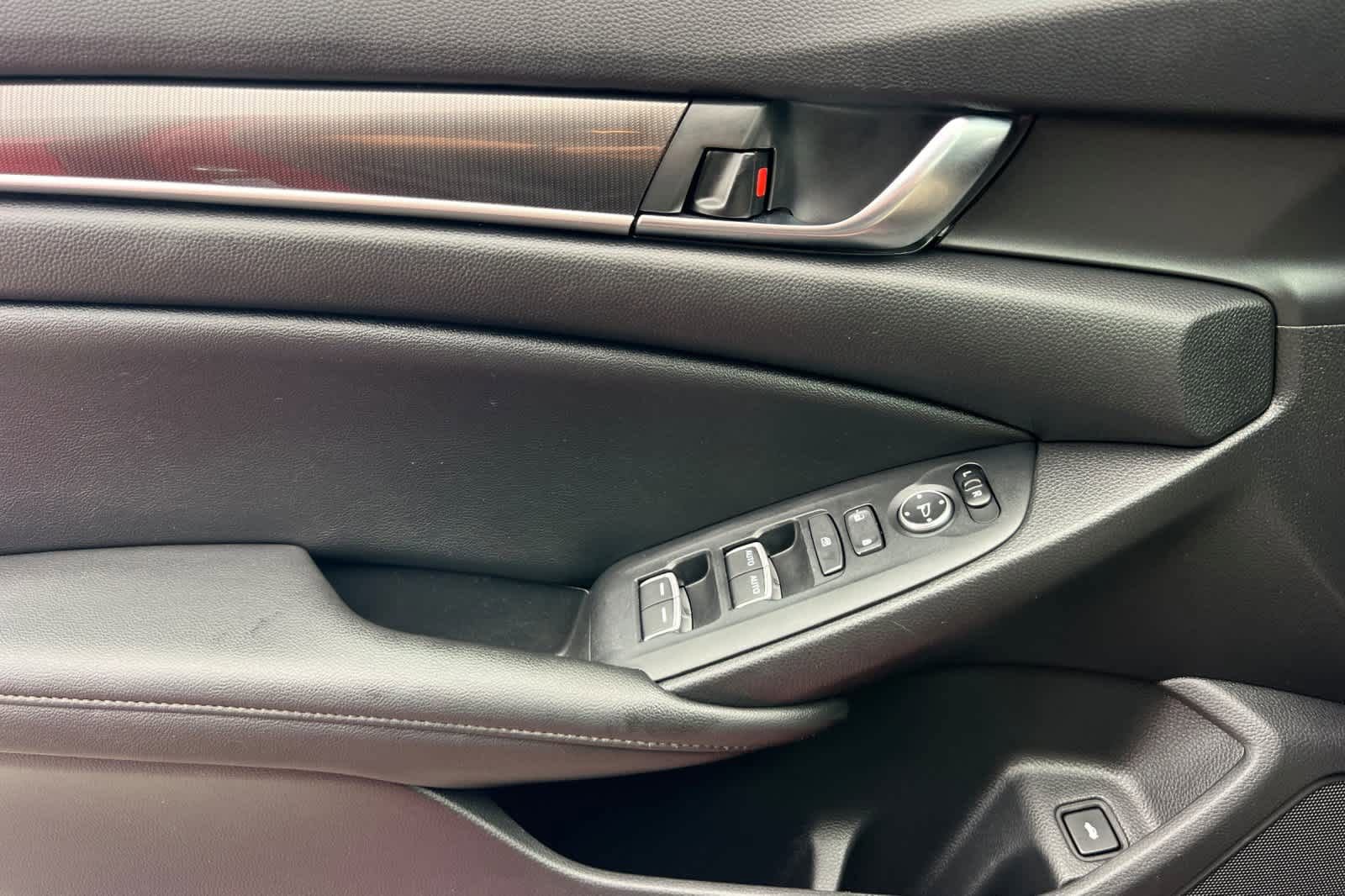 Used 2021 Honda Accord Sport image 13