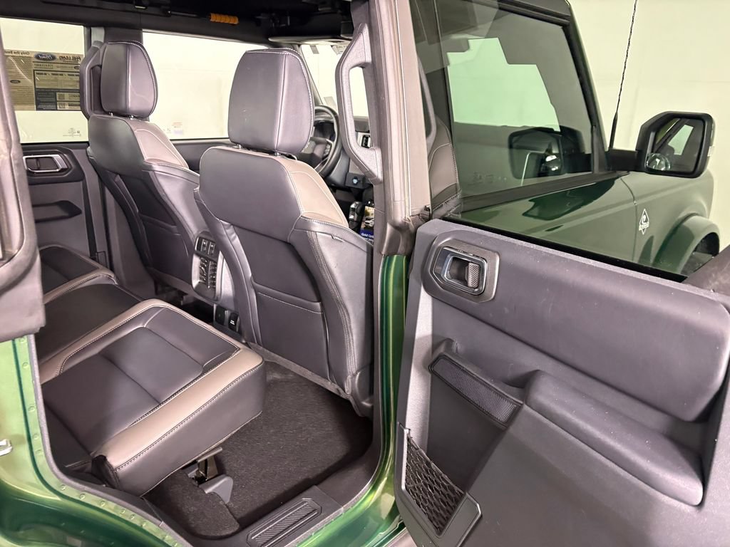 Certified 2025 Ford Bronco Outer Banks AWD/4WD image 32