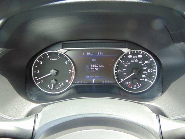 Used 2025 Nissan Altima 2.5 SV FWD image 16