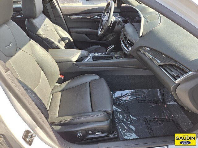 Used 2025 Cadillac CT5 Sport w/ Technology Package RWD image 16