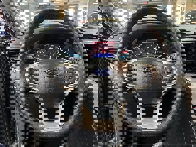 Certified 2023 Ford Explorer XLT image 6