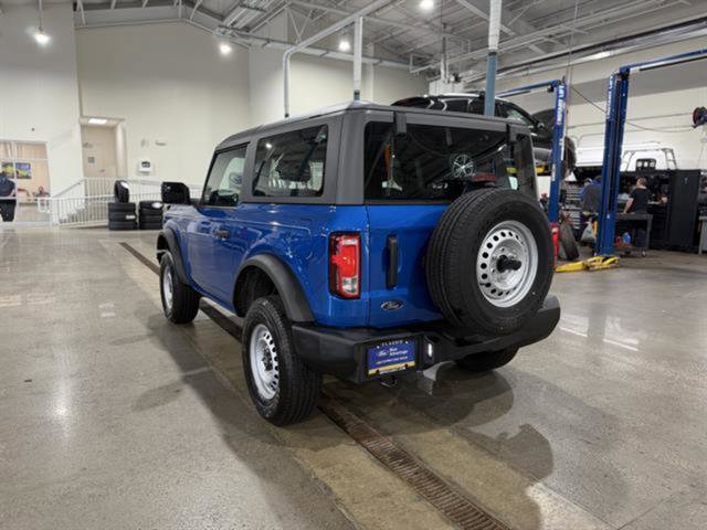 Certified 2022 Ford Bronco 2-Door AWD/4WD image 3