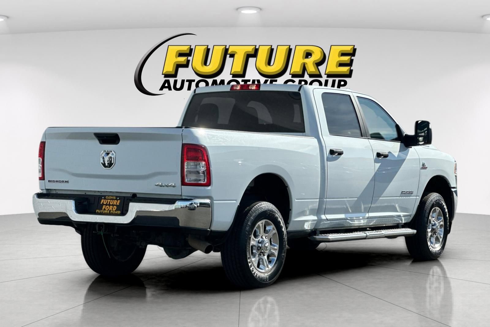 Used 2024 RAM 2500 Big Horn AWD/4WD image 3