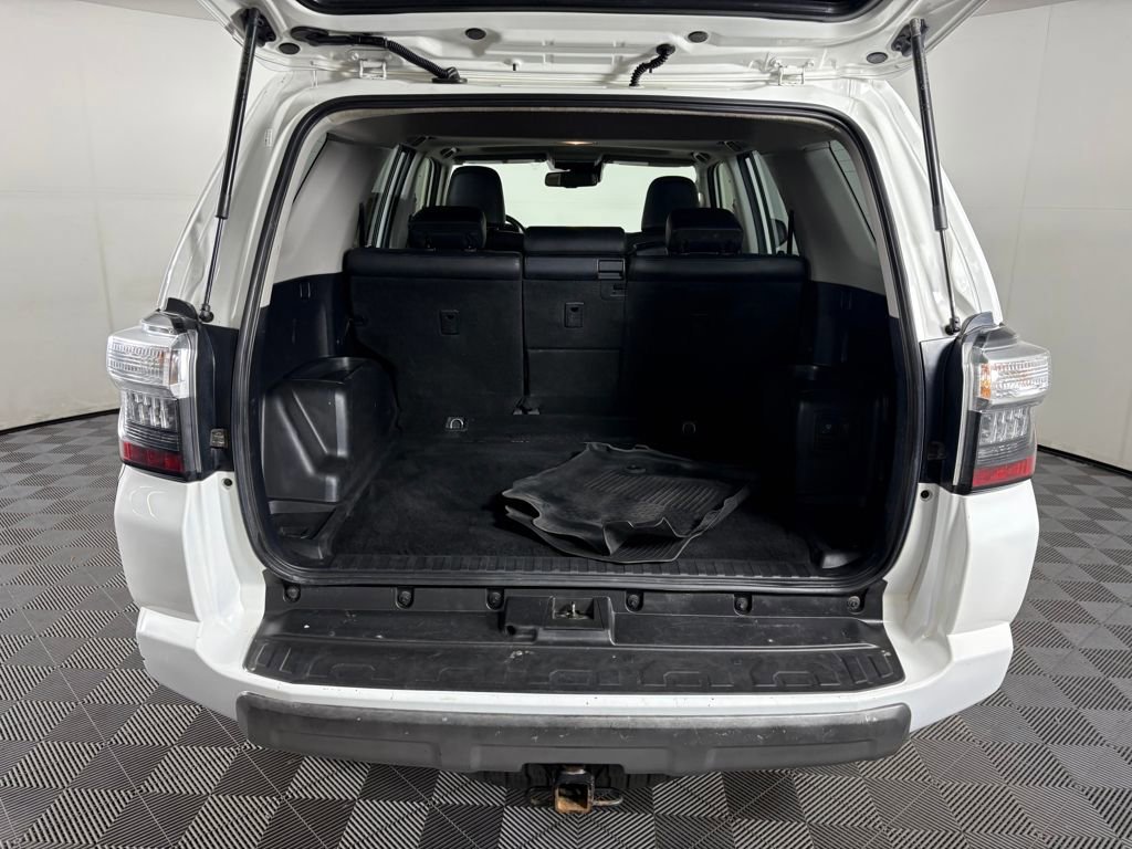 Used 2022 Toyota 4Runner TRD Off-Road Premium image 28