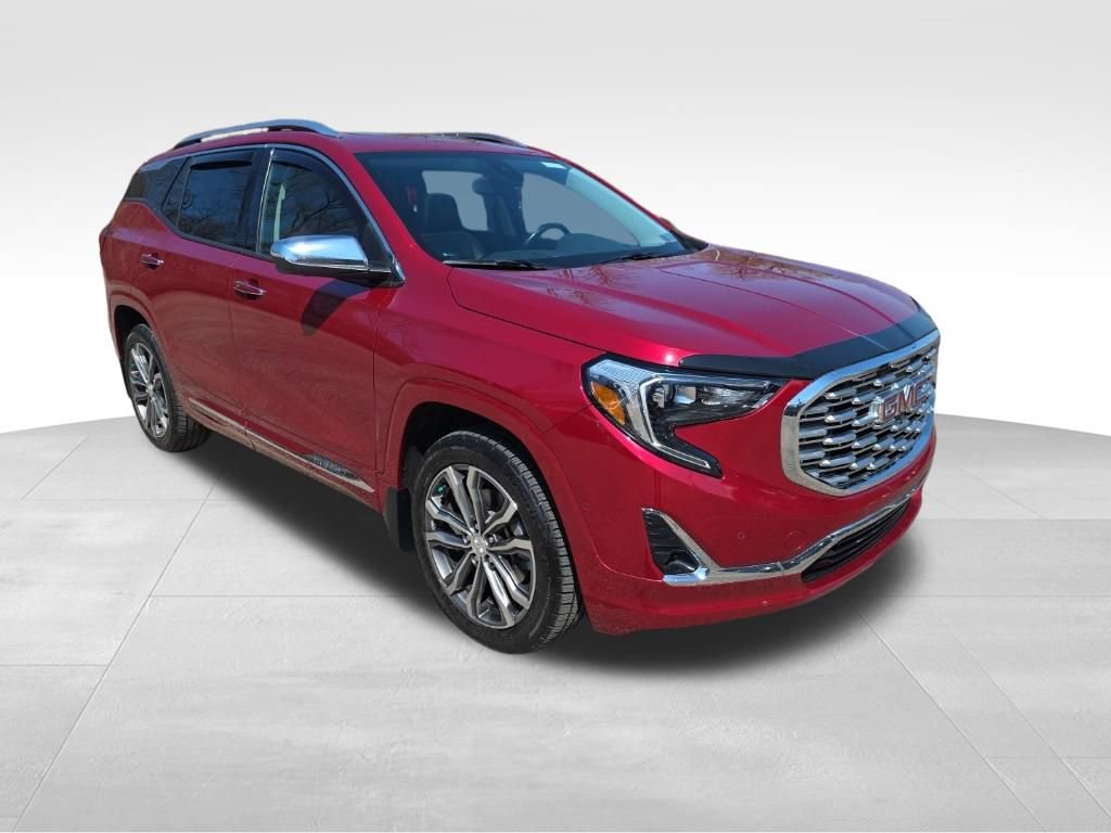 Used 2020 GMC Terrain Denali w/ Denali Premium Package image 3