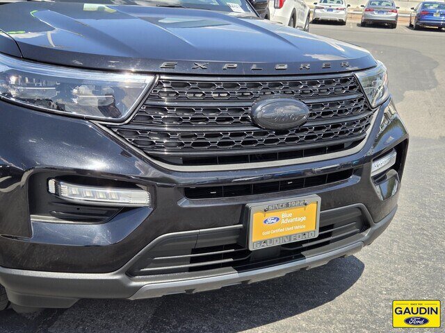 Certified 2023 Ford Explorer XLT w/ Equipment Group 202A AWD/4WD image 2