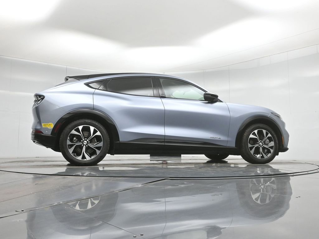 Certified 2022 Ford Mustang Mach-E Premium image 47