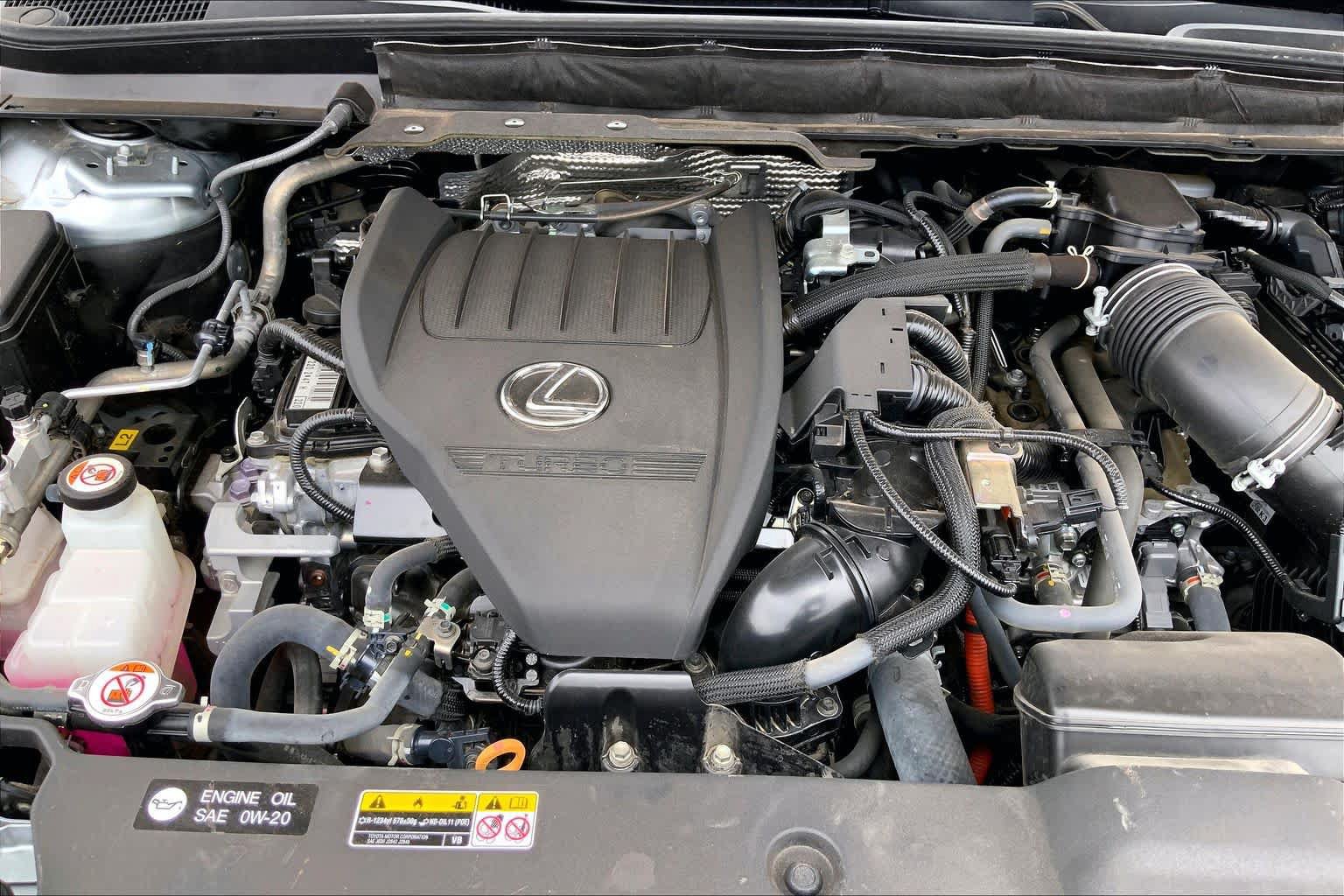 Used 2023 Lexus RX 500h F Sport w/ Accessory Package (Z1) AWD/4WD image 31