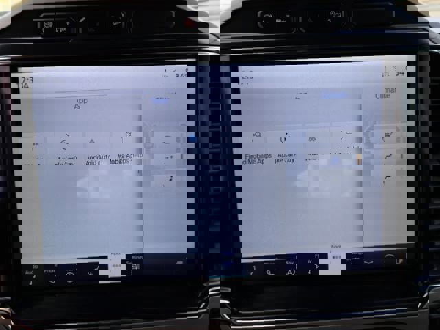 Certified 2022 Ford F350 Lariat w/ Lariat Ultimate Package AWD/4WD image 27