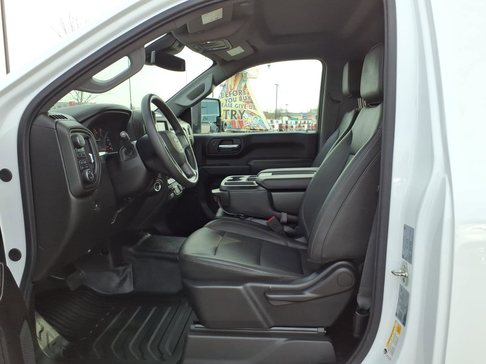 Used 2025 Chevrolet Silverado 2500 W/T w/ WT Convenience Package image 12